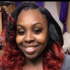 Meet your Posher, Toria